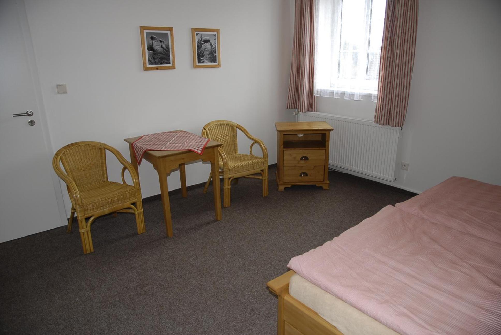 Hotel Selsky Dvur 1 à Police nad Metují Extérieur photo