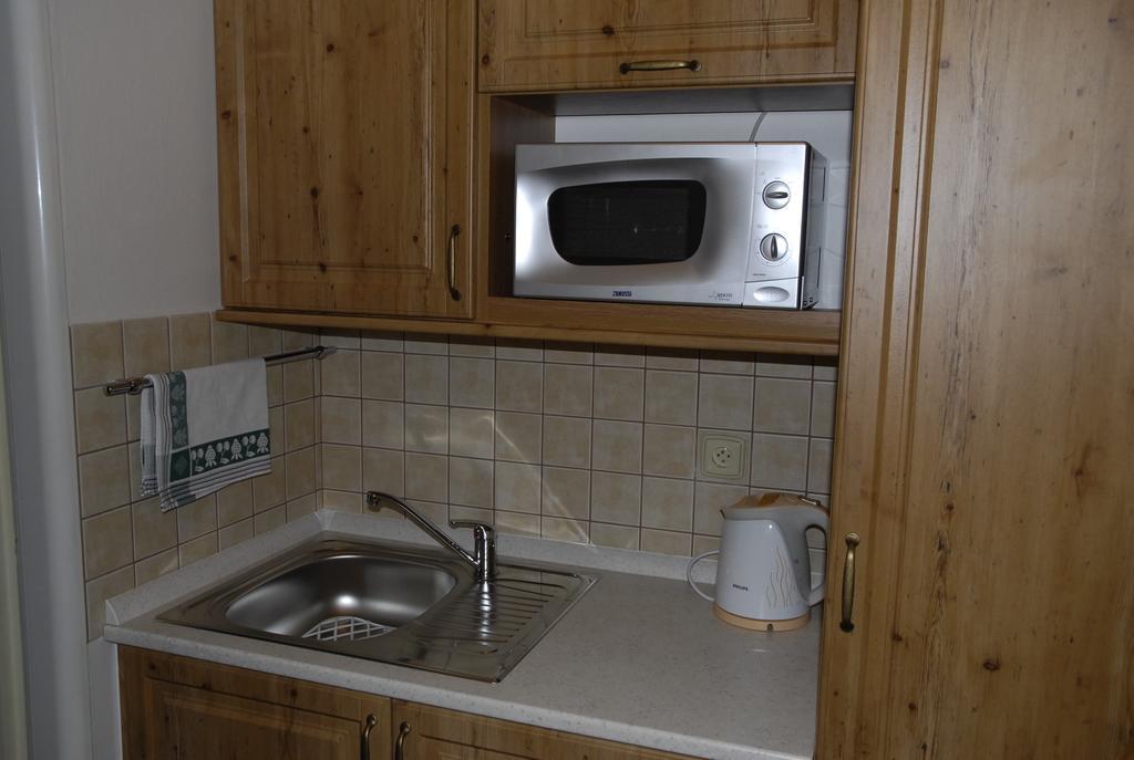 Hotel Selsky Dvur 1 à Police nad Metují Chambre photo